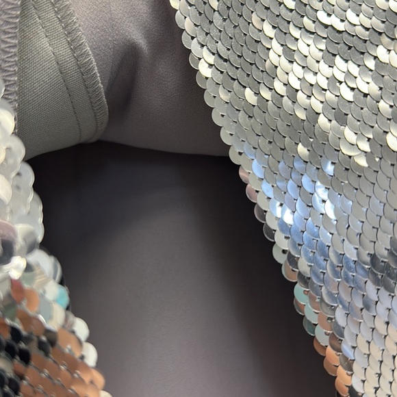 Delon Sequin Mini Skirt - Picture 4 of 5